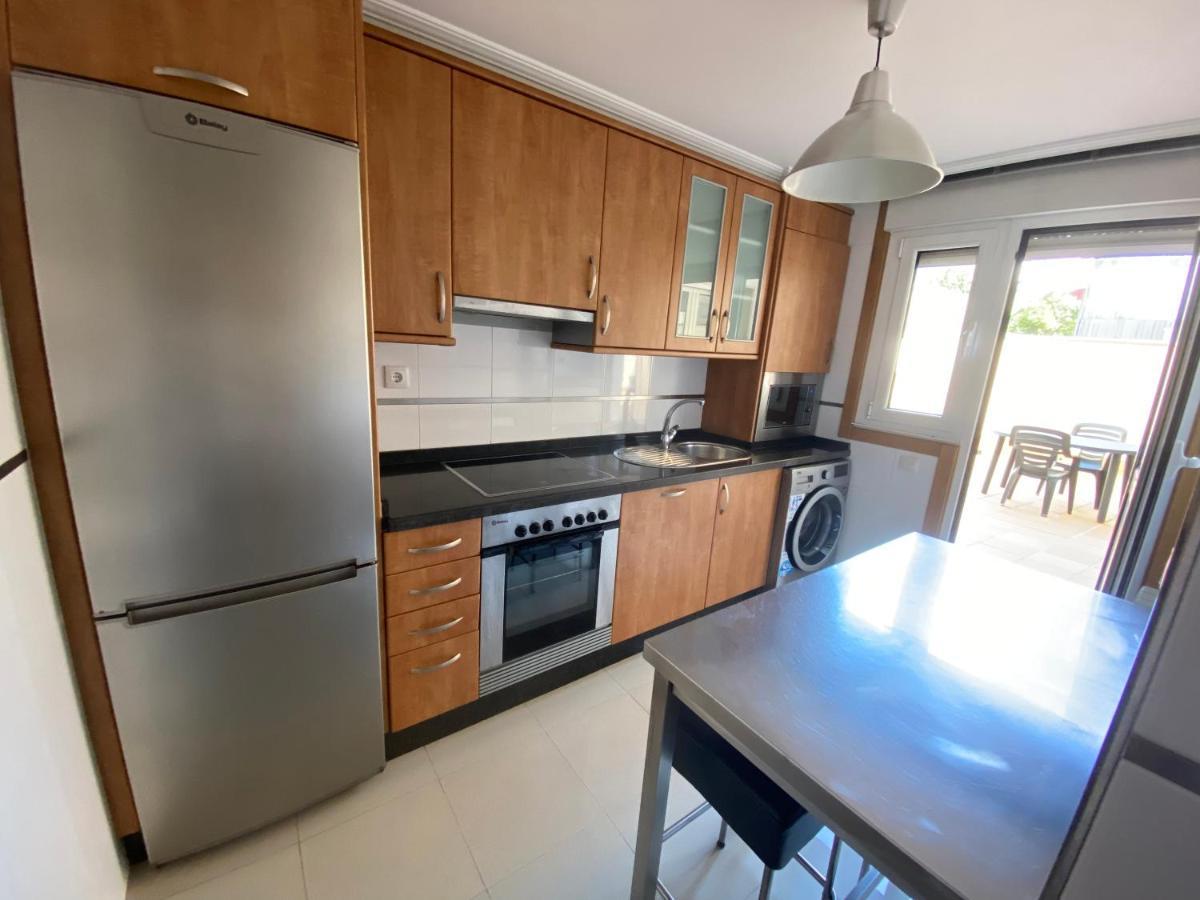 Apartamento A 5 Min Caminando De La Playa Sta. Cristina, Oleiros Dış mekan fotoğraf