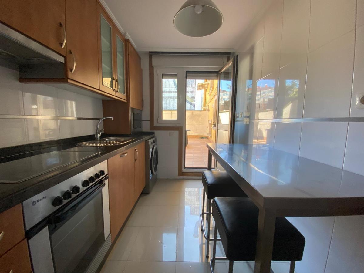 Apartamento A 5 Min Caminando De La Playa Sta. Cristina, Oleiros Dış mekan fotoğraf